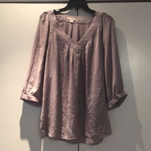 Silver BANANA REPUBLIC 3/4 sleeve blouse size XL